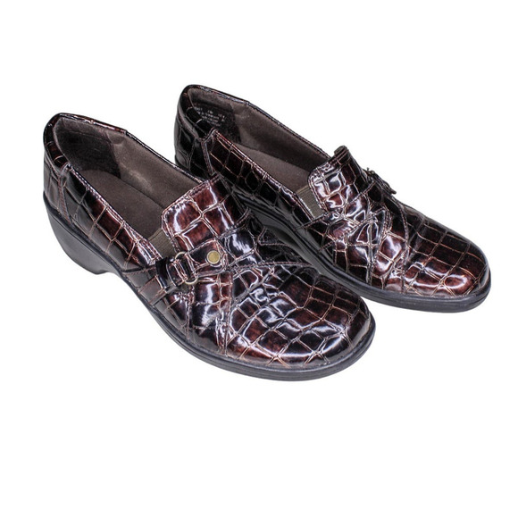 Clarks Bendables Brown Croc Embossed Faux Leather Slip Ons Loafer Clog - Picture 1 of 5